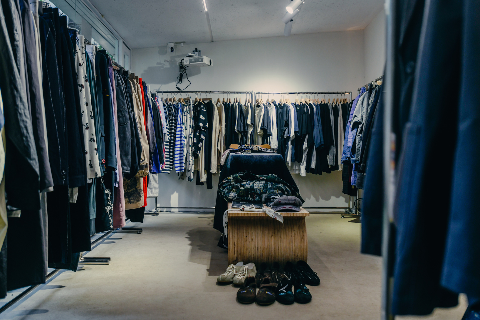 BOIS SHOWROOMの商談スペース